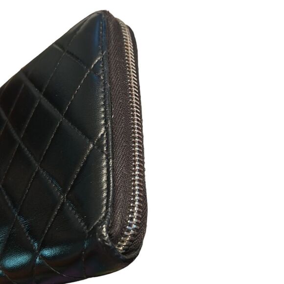 Authentic Chanel Black Zippy Wallet - Picture 9 of 16